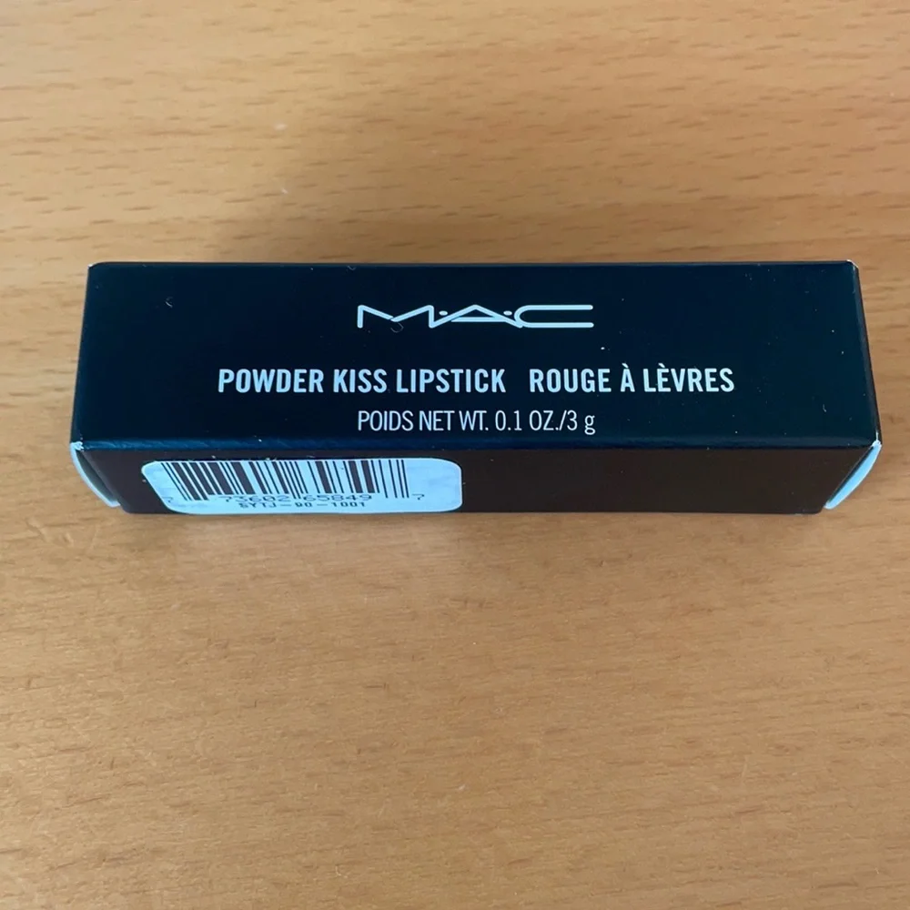 Mac Powder Kiss Lipstick Werk, Werk, Werk